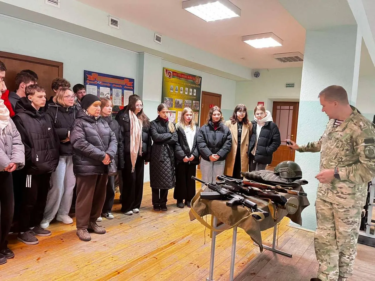 Знакомство с армией